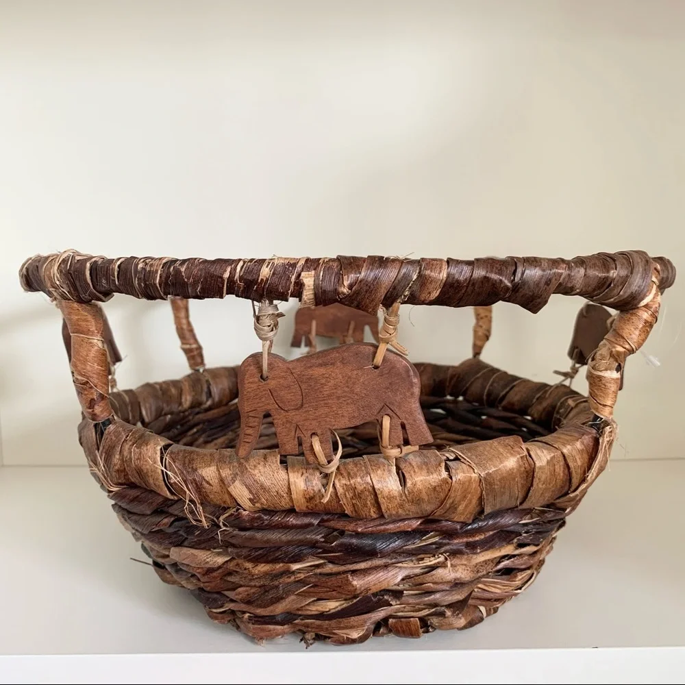 Large elephant basket